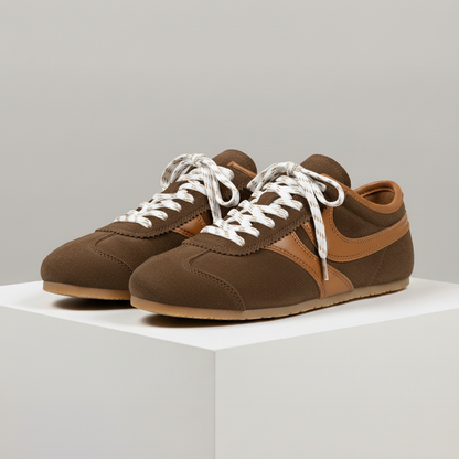 Wren Sneakers