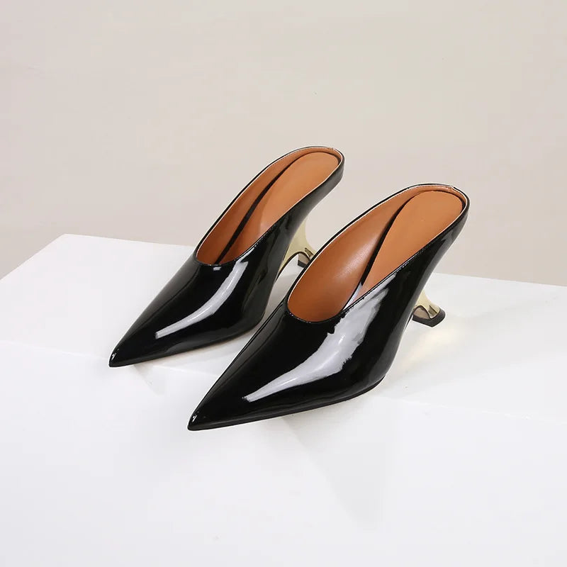 Blair Pointed Toe Heel